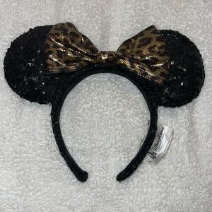 DISNEY black leopard bow Minnie ears headband! Smoke-free home